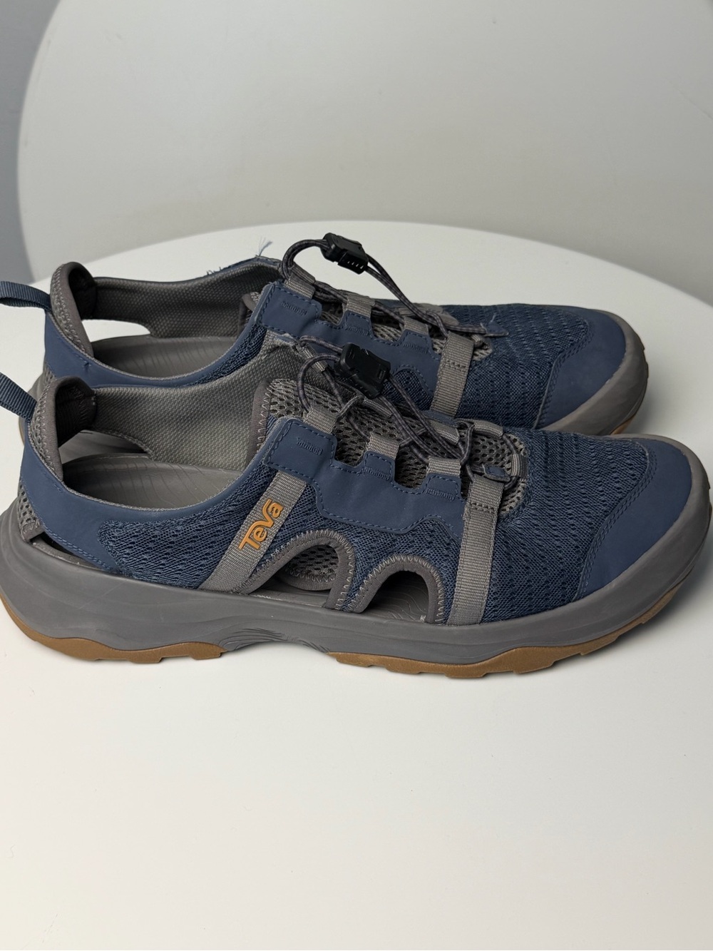 TEVA Men’s 13 Blue Outflow CT Water/Sand Adventure Sandal